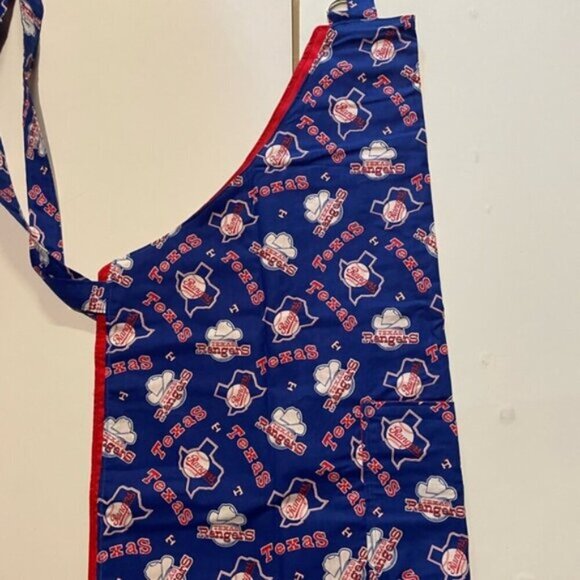 Texas Rangers Barbeque Apron - Picture 3 of 3